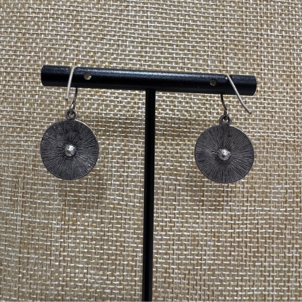Erica Lyons Green and Silver Drop Earrings - Picture 3 of 3